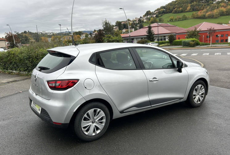 Renault Clio IV ZEN 1.2l 75 CV 1ERE Mains (Entretien Renault)