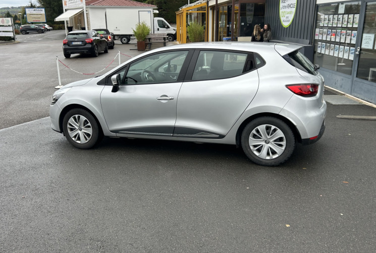 Renault Clio IV ZEN 1.2l 75 CV 1ERE Mains (Entretien Renault)