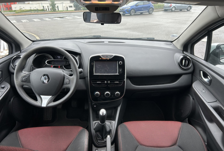 Renault Clio IV ZEN 1.2l 75 CV 1ERE Mains (Entretien Renault)