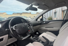 Citroën C4 112 CV 1.6 HDI COLLECTION / GARANTIE 12 MOIS / DISTRI REFAITE / BON ETAT Citroën C4 112 CV 1.6 HDI COLLECTION / GARANTIE 12 MOIS / DISTRI REFAITE / BON ETAT
