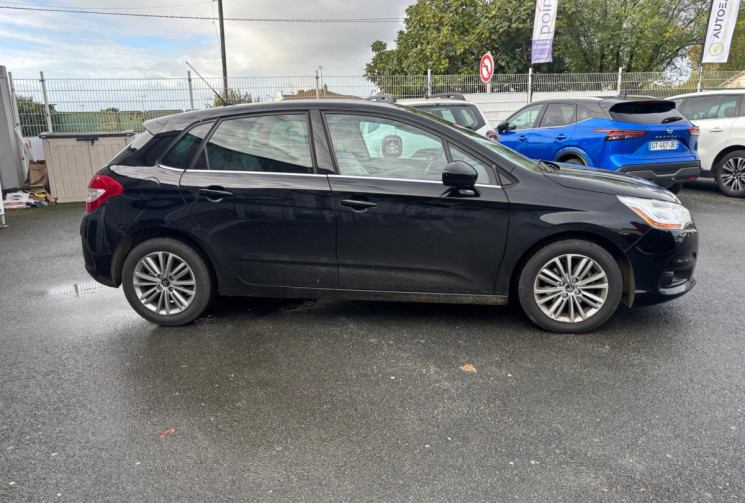 Citroën C4 1.6 HDI 112 COLLECTION / GARANTIE 12 MOIS / DISTRI REFAITE / BON ETAT
