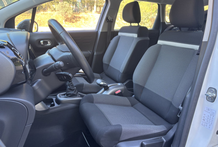Citroën C3 Aircross C3 AIRCROSS 1.2 THP 110 cv COMMANDE AU VOLANT - CLIM - BLUETOOTH suivi complet  Citroën C3 Aircross C3 AIRCROSS 1.2 THP 110 cv COMMANDE AU VOLANT - CLIM - BLUETOOTH suivi complet