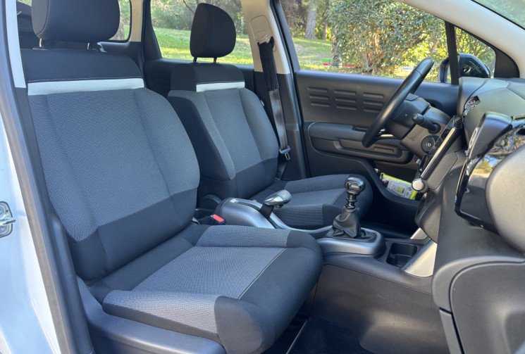 Citroën C3 Aircross C3 AIRCROSS 1.2 THP 110 cv COMMANDE AU VOLANT - CLIM - BLUETOOTH suivi complet  Citroën C3 Aircross C3 AIRCROSS 1.2 THP 110 cv COMMANDE AU VOLANT - CLIM - BLUETOOTH suivi complet