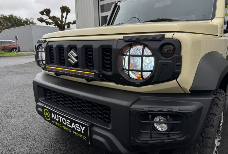 Suzuki Jimny 1.5 VVT PRIVILEGE - GTIE CONSTRUCTEUR - GRAND ECRAN - CARPLAY - CAMERA DE RECUL - TVA