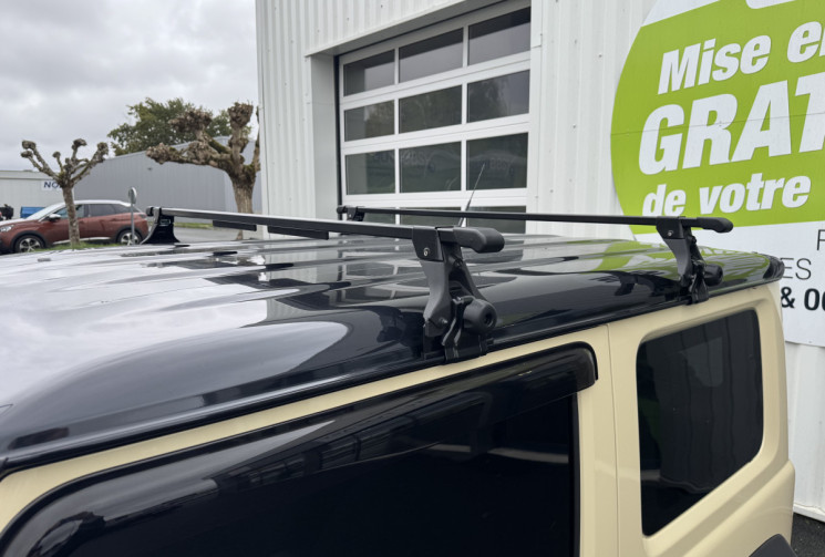 Suzuki Jimny 1.5 VVT PRIVILEGE - GTIE CONSTRUCTEUR - GRAND ECRAN - CARPLAY - CAMERA DE RECUL - TVA
