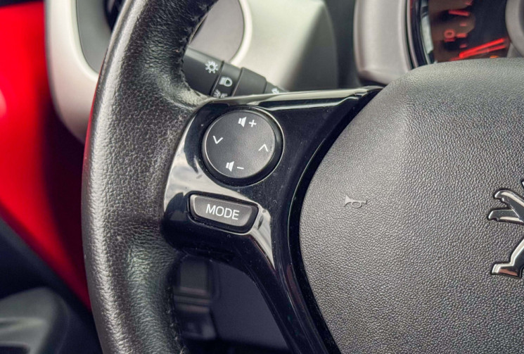 Peugeot 108 82 Active 3 Portes Clim Sièges Chauffants Distribution & révision à jours