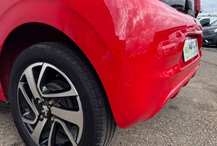 Peugeot 108 82 Active 3 Portes Clim Sièges Chauffants Distribution & révision à jours