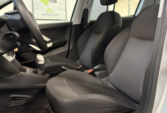 Peugeot 208 1.2 68ch  Peugeot 208 1.2 68ch