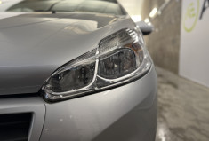 Peugeot 208 1.2 68ch  Peugeot 208 1.2 68ch