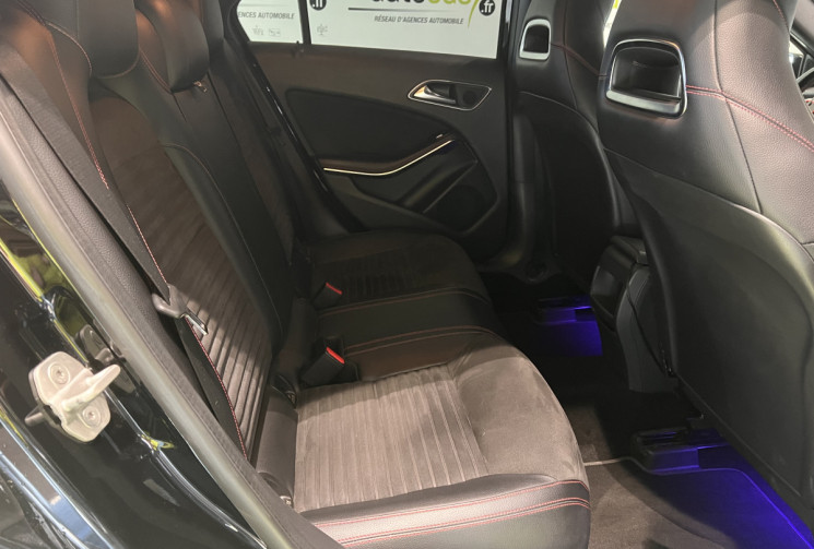 Mercedes Classe A 180 D 109 CH FASCINATION PACK AMG EXT / PACK AERO Mercedes Classe A 180 D 109 CH FASCINATION PACK AMG EXT / PACK AERO