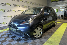 Toyota Aygo 1.0 VVT-i 69 ch x-play 5p CLIM 1ERE MAIN Toyota Aygo 1.0 VVT-i 69 ch x-play 5p CLIM 1ERE MAIN