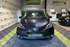 Toyota Aygo 1.0 VVT-i 69 ch x-play 5p CLIM 1ERE MAIN Toyota Aygo 1.0 VVT-i 69 ch x-play 5p CLIM 1ERE MAIN