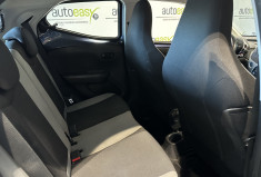 Toyota Aygo 1.0 VVT-i 69 ch x-play 5p CLIM 1ERE MAIN Toyota Aygo 1.0 VVT-i 69 ch x-play 5p CLIM 1ERE MAIN