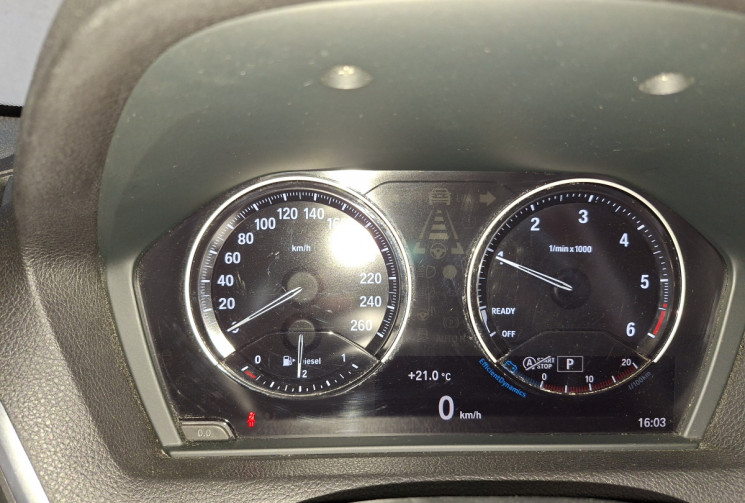 BMW Série 1 1.5 116 URBAN CHIC BVA GARANTIE 6 MOIS BMW Série 1 1.5 116 URBAN CHIC BVA GARANTIE 6 MOIS