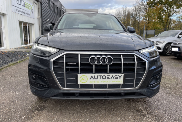 Audi Q5  Sportback 40 TDI Mild Hybrid 204 ch S line Quattro S tronic 7/  Sellerie Cuir Gris