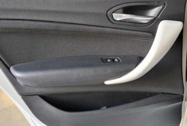 BMW Série 1 1.6 116 URBAN CHIC BVA GARANTIE 6 MOIS