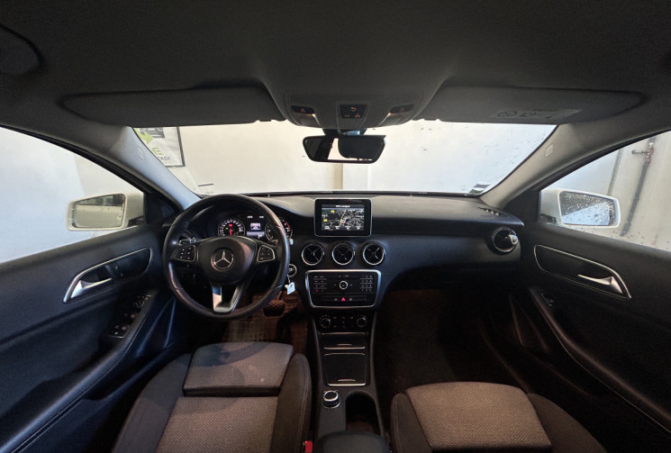 Mercedes Classe A III (W176) 200 d Intuition 7G-DCT Mercedes Classe A III (W176) 200 d Intuition 7G-DCT