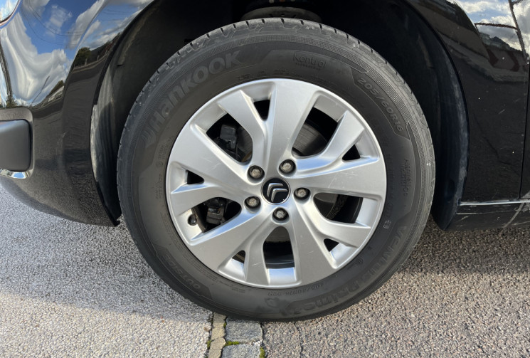 Citroën Grand C4 Picasso 1.6 BlueHDi 120 ch Citroën Grand C4 Picasso 1.6 BlueHDi 120 ch