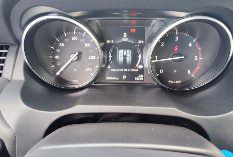 Land-Rover Range Rover Evoque  2.0 TD4 180 HSE Dynamic BVA Mark IV Land-Rover Range Rover Evoque  2.0 TD4 180 HSE Dynamic BVA Mark IV