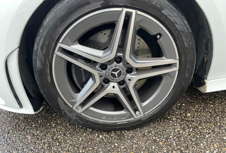 Mercedes CLA  200 163 ch AMG Line 7G-DCT / Siège chauffants