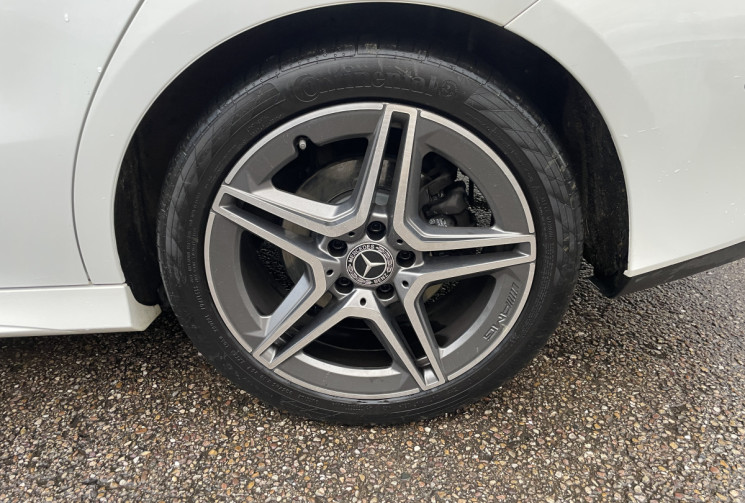 Mercedes CLA  200 163 ch AMG Line 7G-DCT / Siège chauffants