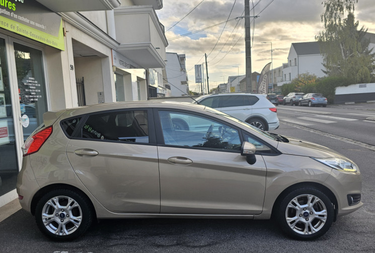 Ford Fiesta 1.25 82 ch Edition 5 portes Ford Fiesta 1.25 82 ch Edition 5 portes