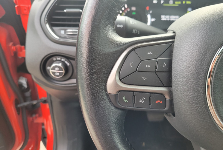 Jeep Renegade 1.3 GSE TURBO T4 240 AT6 4XE Jeep Renegade 1.3 GSE TURBO T4 240 AT6 4XE