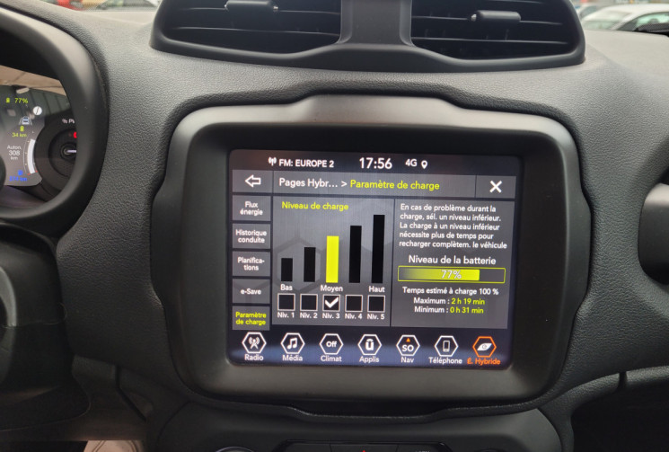 Jeep Renegade 1.3 GSE TURBO T4 240 AT6 4XE Jeep Renegade 1.3 GSE TURBO T4 240 AT6 4XE