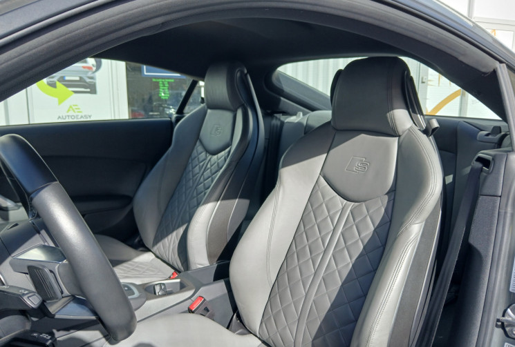 Audi TTS série 3 Coupé TTS 2.0 TFSi 16V Quattro S Tronic 310 Audi TTS série 3 Coupé TTS 2.0 TFSi 16V Quattro S Tronic 310