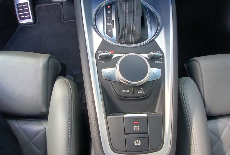 Audi TTS série 3 Coupé TTS 2.0 TFSi 16V Quattro S Tronic 310 Audi TTS série 3 Coupé TTS 2.0 TFSi 16V Quattro S Tronic 310