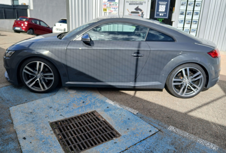 Audi TTS série 3 Coupé TTS 2.0 TFSi 16V Quattro S Tronic 310 Audi TTS série 3 Coupé TTS 2.0 TFSi 16V Quattro S Tronic 310