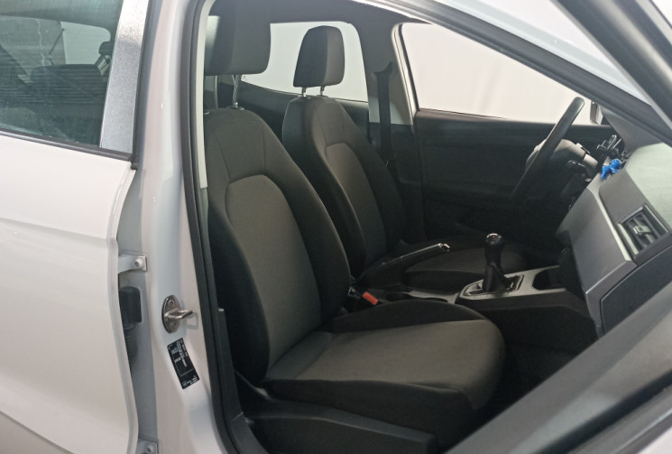 SEAT Ibiza 1.6 TDI 80ch Start/Stop Reference SEAT Ibiza 1.6 TDI 80ch Start/Stop Reference