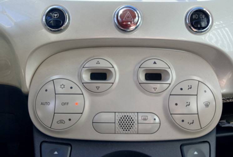 FIAT 500C Phase 2 1.2 MPi 69 LA PETITE NOIR FIAT 500C Phase 2 1.2 MPi 69 LA PETITE NOIR