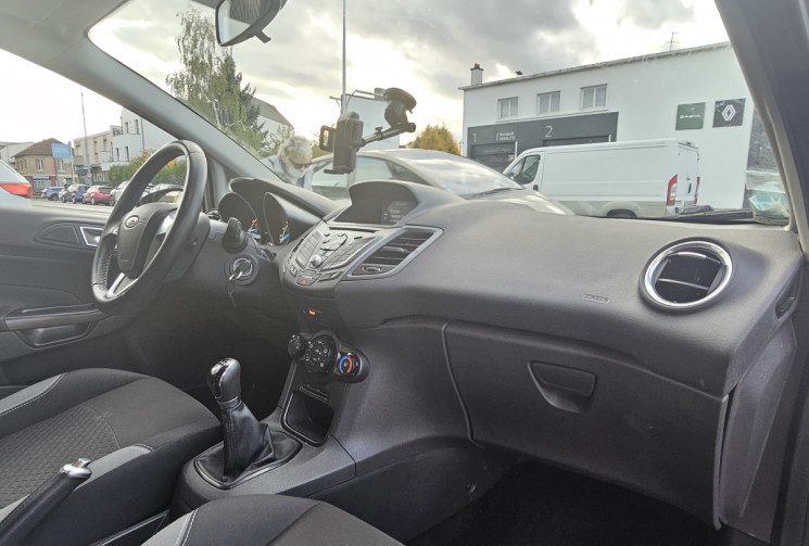 Ford Fiesta 1.25 82 ch Edition 5 portes Ford Fiesta 1.25 82 ch Edition 5 portes