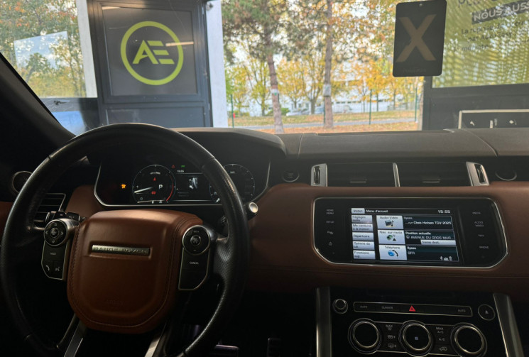 Land-Rover Range Rover Sport Mark IV SDV6 3.0L * Toit Ouvrant / Sièges Chauffant / Attelage