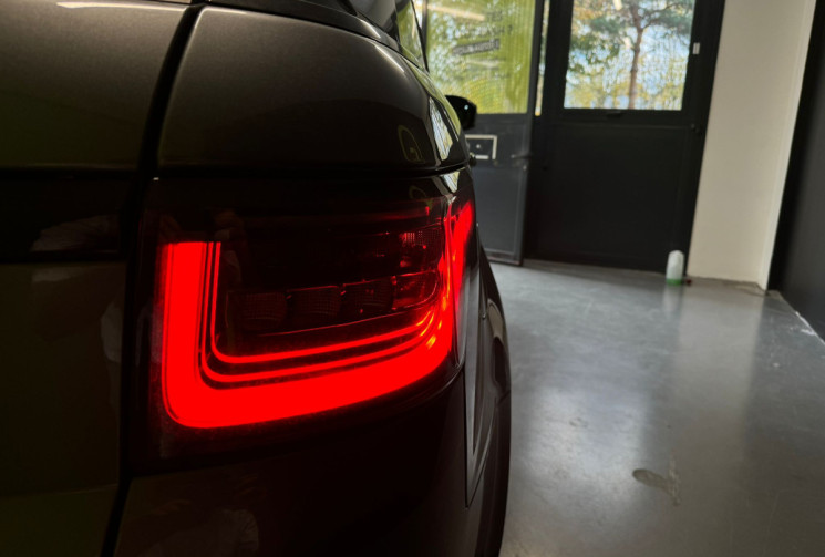 Land-Rover Range Rover Sport Mark IV SDV6 3.0L * Toit Ouvrant / Sièges Chauffant / Attelage