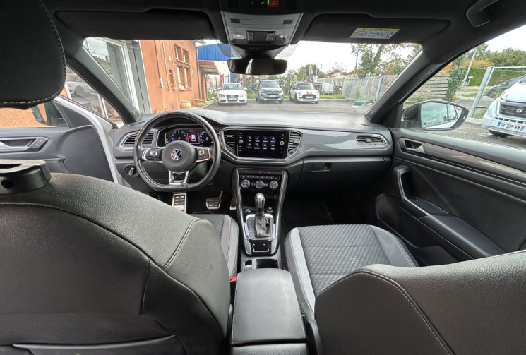 Volkswagen T-Roc 1.5 TSI 150 cv R-Line DSG 7  Volkswagen T-Roc 1.5 TSI 150 cv R-Line DSG 7