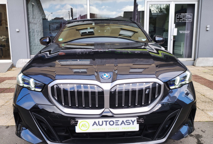 BMW i5 G60 eDrive40 340 ch M Sport Edition / TVA RECUPERABLE BMW i5 G60 eDrive40 340 ch M Sport Edition / TVA RECUPERABLE