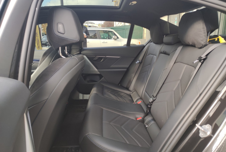 BMW i5 G60 eDrive40 340 ch M Sport Edition / TVA RECUPERABLE / 94,4 %