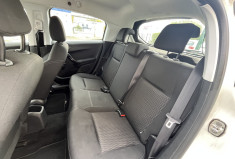 Peugeot 208 1.6 BlueHDi 100 STYLE Peugeot 208 1.6 BlueHDi 100 STYLE