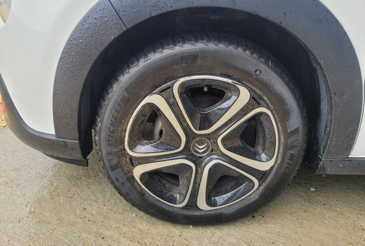 Citroën C3 PURETECH 82 FEEL - DISTRIBUTION FAITE