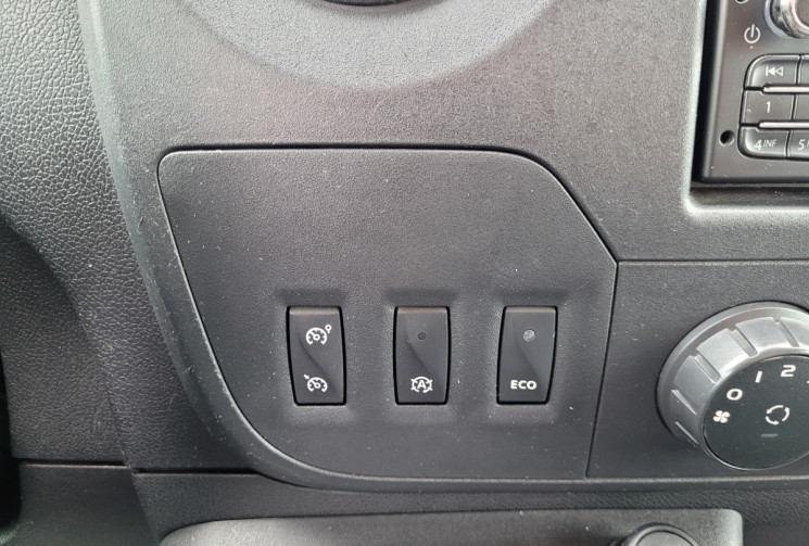 Renault Master Benne Double Cabine 3.5T DCI 150 Grand Confort Renault Master Benne Double Cabine 3.5T DCI 150 Grand Confort