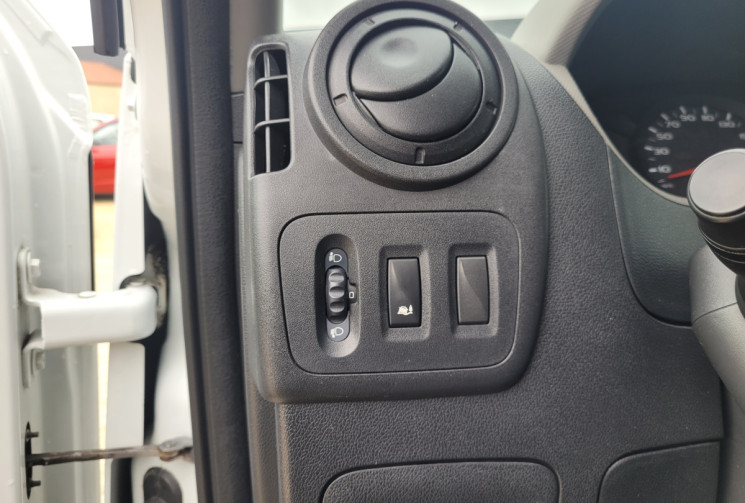 Renault Master Benne Double Cabine 3.5T DCI 150 Grand Confort Renault Master Benne Double Cabine 3.5T DCI 150 Grand Confort