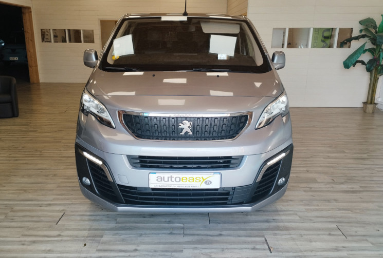 Peugeot Expert III Standard 2.0 Blue HDi 16V EAT8 S&S 180 cv + ATTELAGE ET BARRES DE TOIT  Peugeot Expert III Standard 2.0 Blue HDi 16V EAT8 S&S 180 cv + ATTELAGE ET BARRES DE TOIT