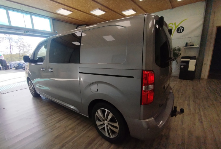 Peugeot Expert III Standard 2.0 Blue HDi 16V EAT8 S&S 180 cv + ATTELAGE ET BARRES DE TOIT  Peugeot Expert III Standard 2.0 Blue HDi 16V EAT8 S&S 180 cv + ATTELAGE ET BARRES DE TOIT
