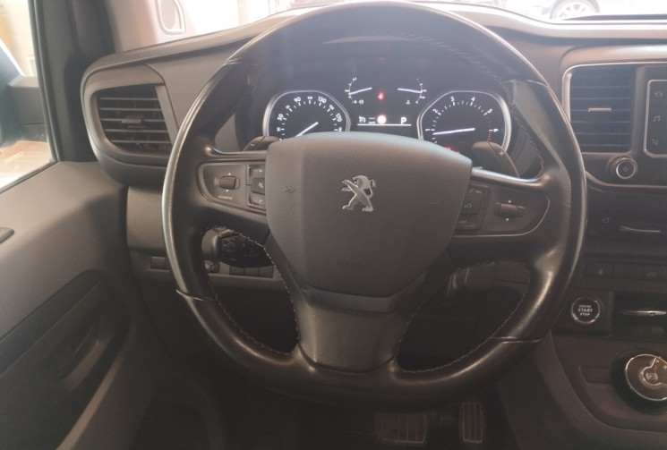 Peugeot Expert III Standard 2.0 Blue HDi 16V EAT8 S&S 180 cv + ATTELAGE ET BARRES DE TOIT  Peugeot Expert III Standard 2.0 Blue HDi 16V EAT8 S&S 180 cv + ATTELAGE ET BARRES DE TOIT