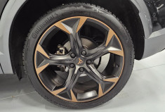 CUPRA Formentor tsi 150 cv dsg7 V + options / JA 19 / attelage / carplay CUPRA Formentor tsi 150 cv dsg7 V + options / JA 19 / attelage / carplay