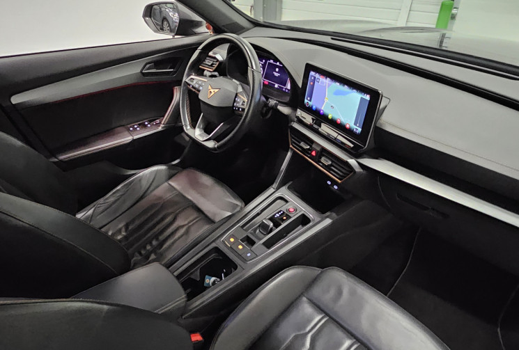 CUPRA Formentor tsi 150 cv dsg7 V + options / JA 19 / attelage / carplay CUPRA Formentor tsi 150 cv dsg7 V + options / JA 19 / attelage / carplay
