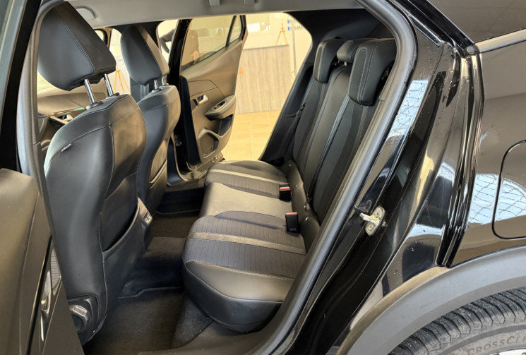 Peugeot 2008 1.5 BLUEHDI EAT8 130 ALLURE / RAPPEL DE CHAINE A JOUR 