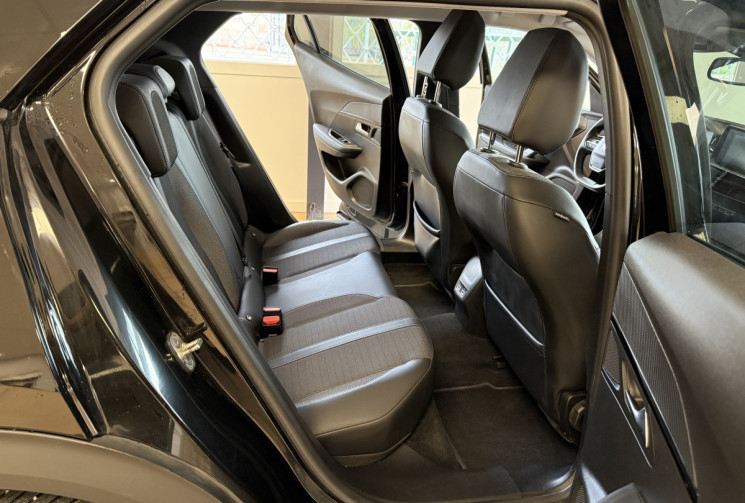 Peugeot 2008 1.5 BLUEHDI EAT8 130 ALLURE / RAPPEL DE CHAINE A JOUR 